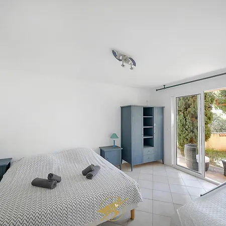 Maison De La Pointe - 4 Etoiles - Vue - Piscine - Canadel *